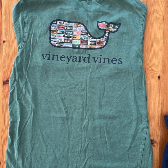 Vineyard Vines Kids Green Short Sleeve Tee, size M - Picture 2 of 4